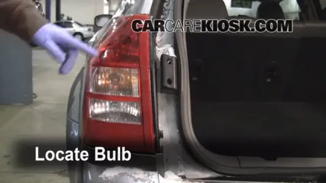 2005 Dodge Magnum SXT 3.5L V6 Éclairage Feux de position arrière (remplacer ampoule)